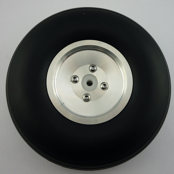 Rad 114 mm mit Alufelge